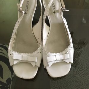 Nickels soft leather.